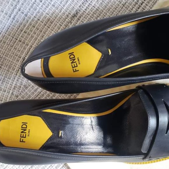 New FENDI Pumps Size 40.5 with dustbag Black & FENDI Yellow - Picture 3 of 7